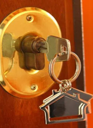 Lock Locksmith Tech Des Moines, IA 515-318-7307 - residential-locksmith-store