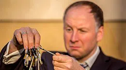 Lock Locksmith Tech Des Moines, IA 515-318-7307 Lock Locksmith Tech Des Moines, IA 515-318-7307 - unlocking-file-cabinet